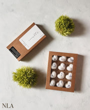 Load image into Gallery viewer, AMOURETTES-HEART SHAPED WAX MELTS
