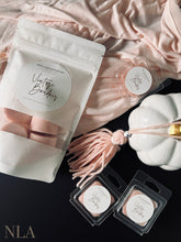 Load image into Gallery viewer, 7 ROUND WAX MELT BAG