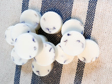 Load image into Gallery viewer, 7 ROUND WAX MELT BAG